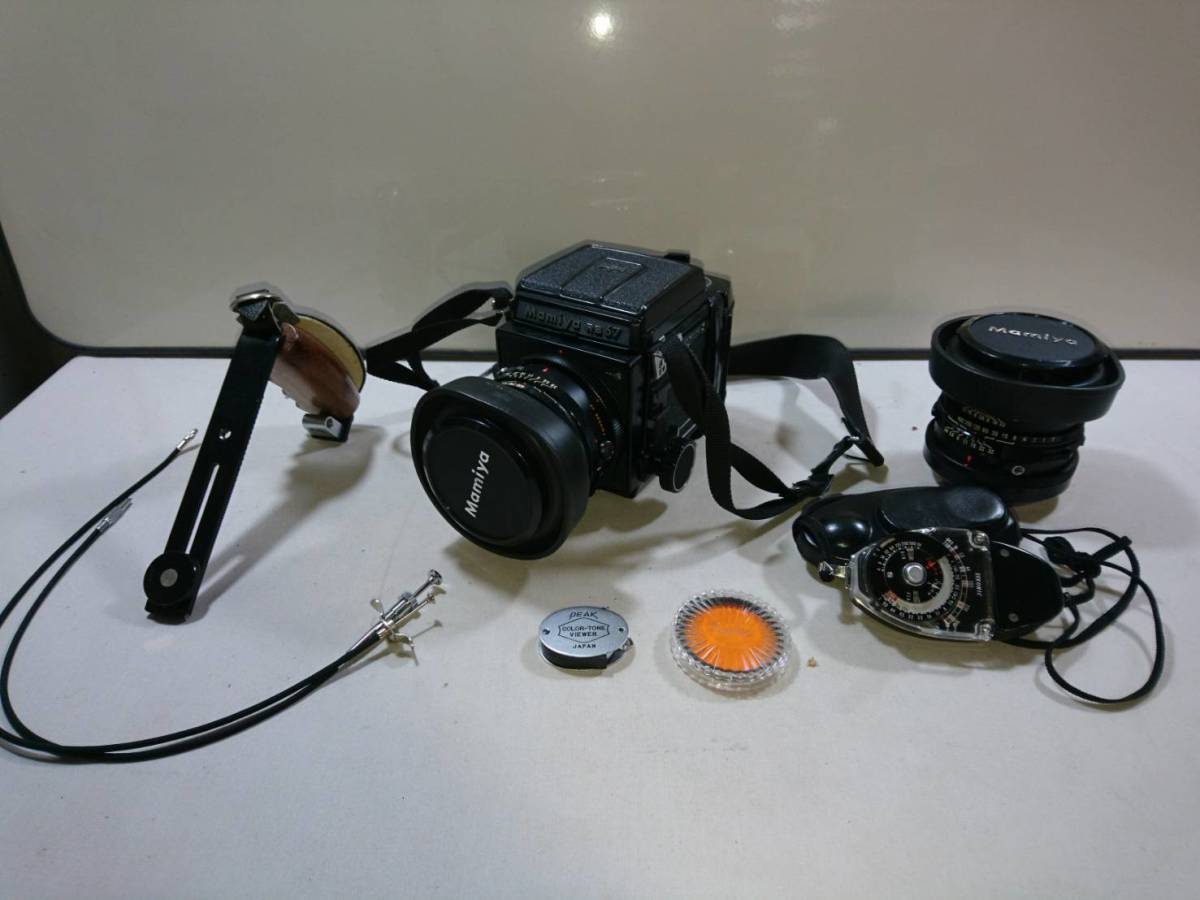 Mamiya マミヤ RB67 カメラ レンズ SEKOR 1:3:8 f=90mm 1:3:8 f=127mm 露出計付きを買取りいたしました
